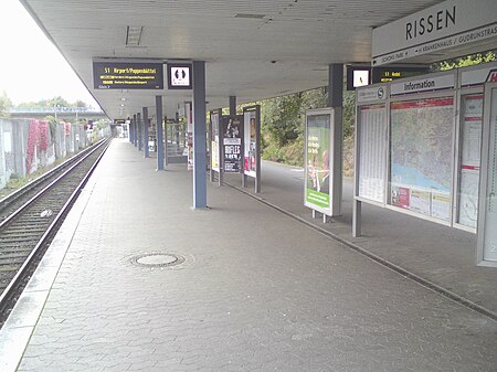 S Bahnhof in Hamburg Rissen 2009b