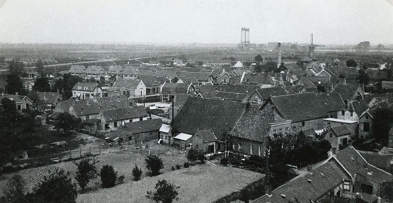 File:SP ACHTERSTRAAT 019 Spijkenisse panorama Achterstraat 1933.jpg