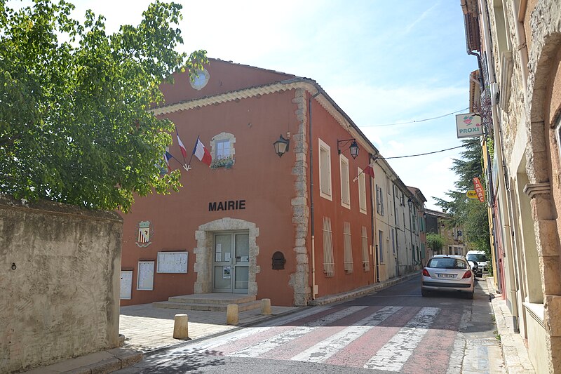 File:Sainte-Anastasie-sur-Issole - Mairie.JPG