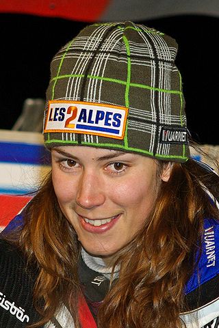 <span class="mw-page-title-main">Sandrine Aubert</span> French alpine skier and slalom specialist