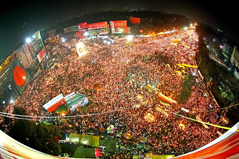 File:Shahbag Projonmo Square Uprising Demanding Death Penalty of the War Criminals of 1971 in Bangladesh 32.jpg
