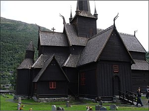 Stavkyrka i Lom, Norge