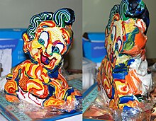 An example of a strata-cut sculpture by David Daniels. Stratacutbaby.jpg