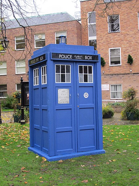 File:Tardis Tour Wales 2013 (16).JPG