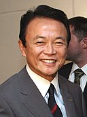 Taro Aso levágta.jpg