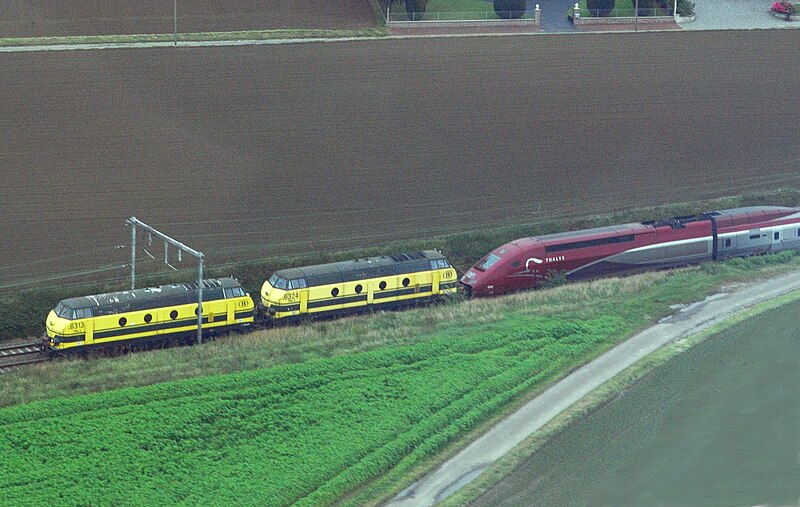 File:Thalys towed aerial.jpg