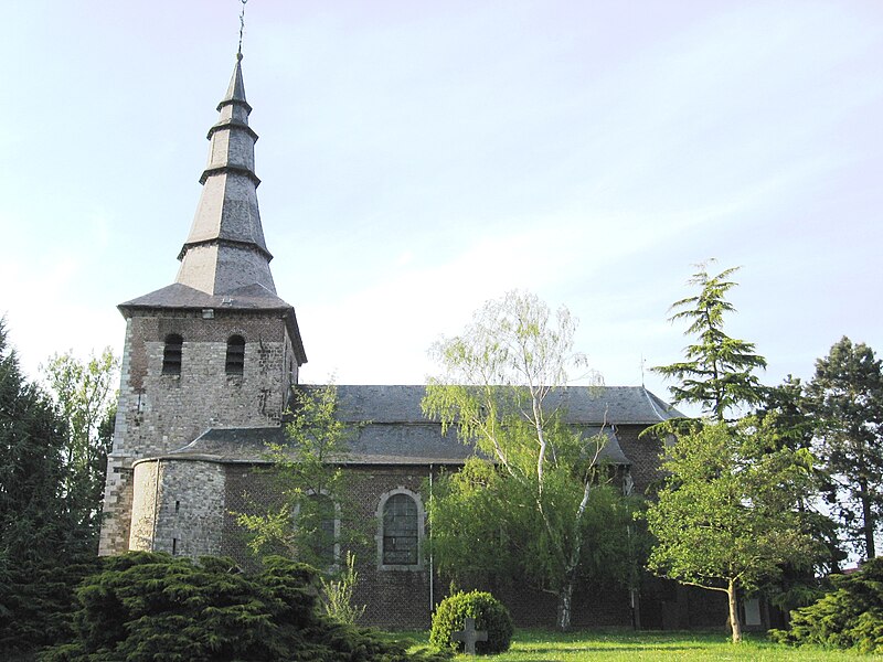 File:Thisnes - Eglise Saint-Martin.jpg