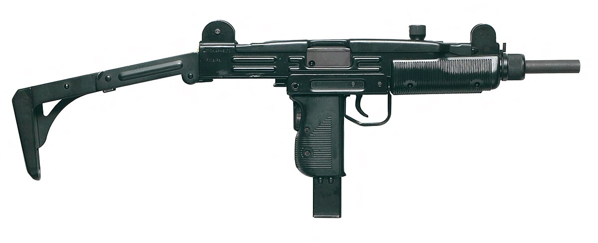 uzi 9mm submachine gun