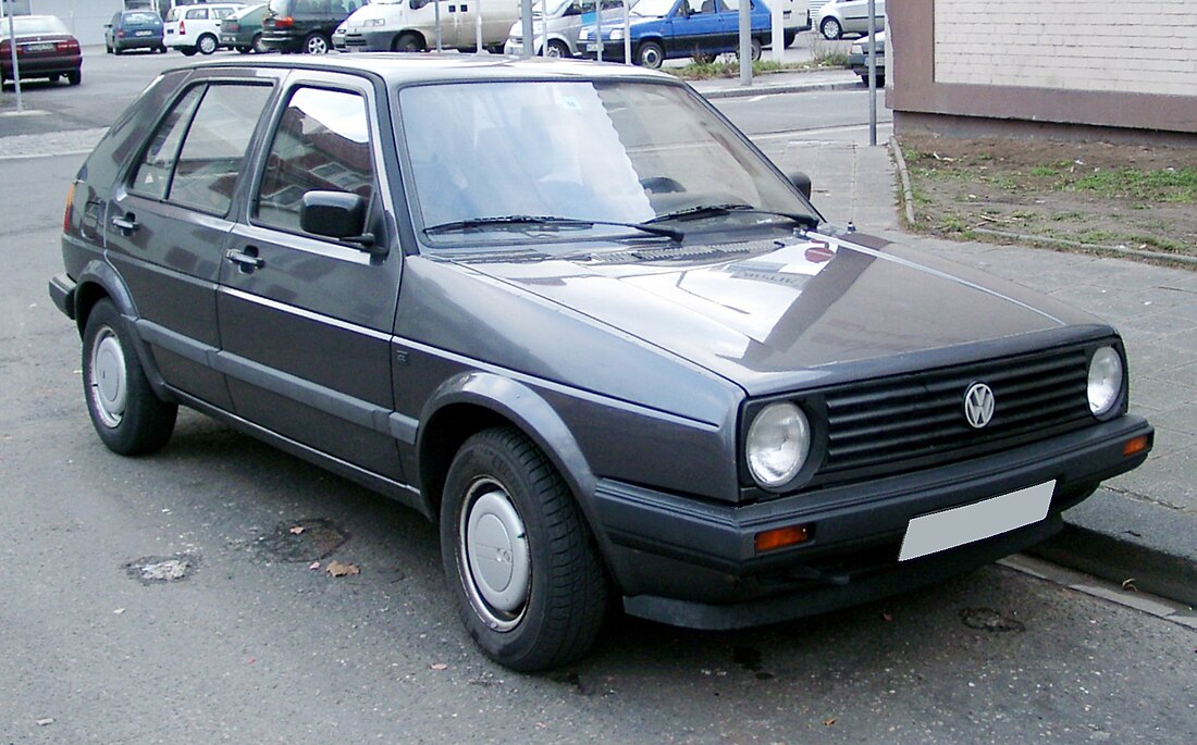 Volkswagen Golf 2