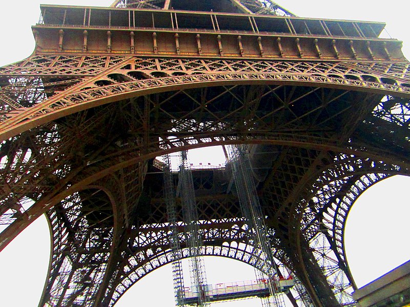 File:Vue sur la Tour Eiffel , Eiffel Tower in Paris France 15.JPG