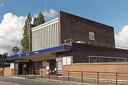 West Acton (London Underground)