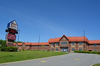 <span class="mw-page-title-main">Wilson Central High School</span> School in Lebanon, Tennessee, United States