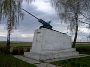Zaturtsi Lokachynskyi Volynska-Monument in honour soviet artillerymen-1.jpg