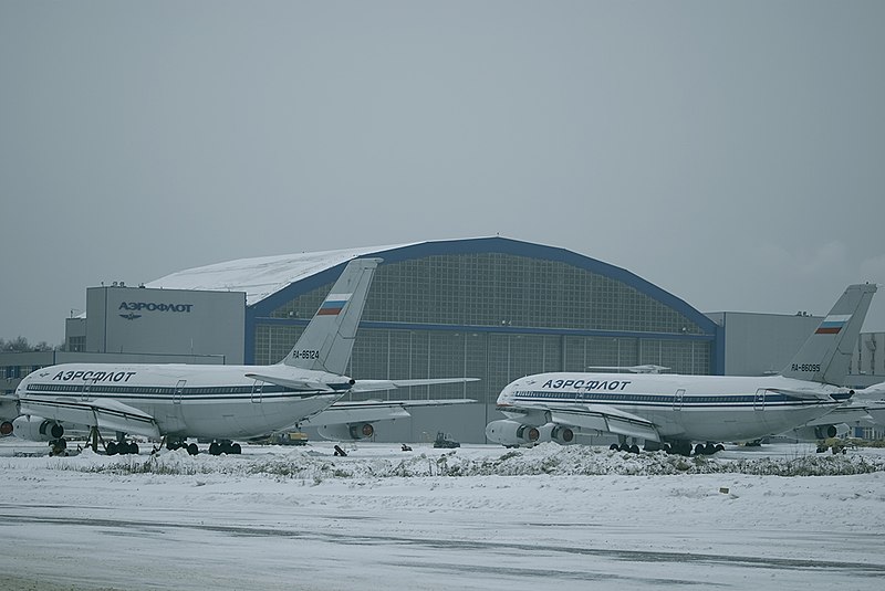 File:"Aeroflot" 03.2007.RA-86124 RA-86095 (4710743619).jpg
