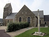 Église Saint-Pierre de Surtainville.JPG