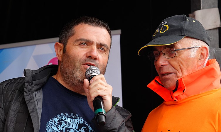 Pierre-Jérôme Collard (adjoint au maire de Belfort chargé des sports) à gauche.