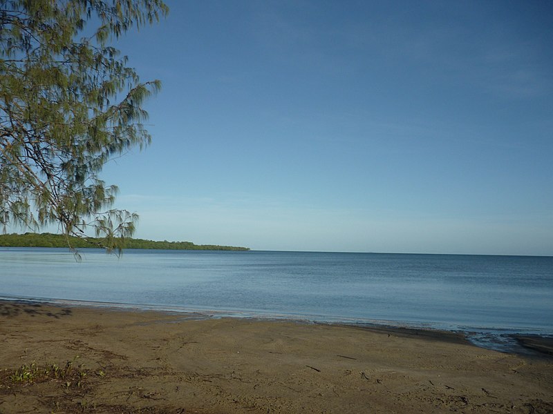 File:AU-Qld-Weipa coastal bay.jpg