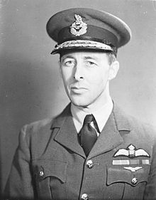 Air Marshal D C T Bennett CH13645.jpg