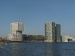 Almere, skyline met het Weerwater foto5 2014-03-09 16.08.jpg