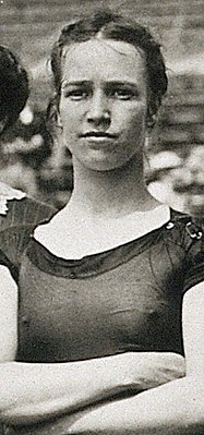 Annie Speirs 1912 (recortada).jpg