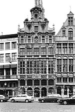 Thumbnail for File:Antwerpen Grote Markt 40 - 278390 - onroerenderfgoed.jpg