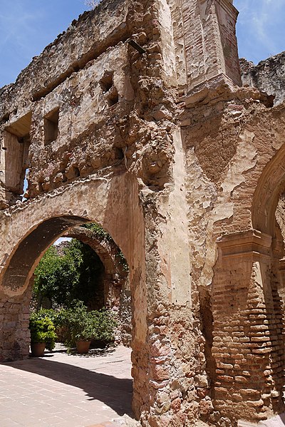 File:Arco, Ex-Convento de San Francisco - panoramio.jpg