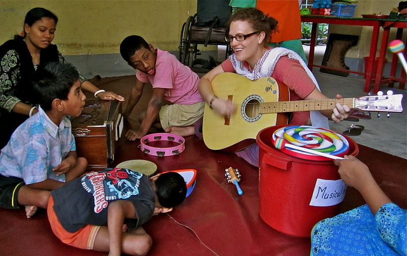 File:Australian volunteer Kylie Hinde worked with the Centre for disability in Development in Bangladesh, 2011. Photo- Kylie Hinde - AusAID (10675736806).jpg