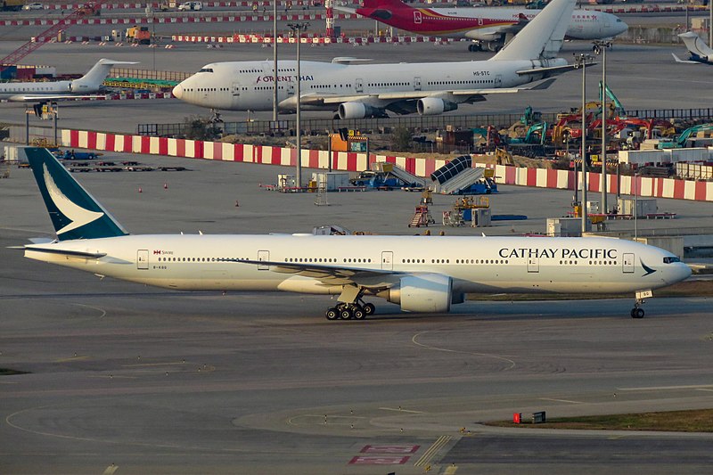 File:B-KQG@HKG (20190125172305).jpg