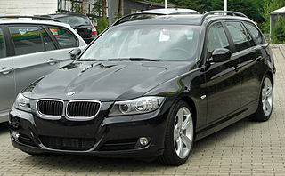 File:BMW 3er Touring (E91) Facelift front 20100725.jpg - Wikimedia Commons