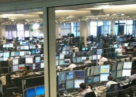 File:BNP Paribas London Trading Floor.jpg