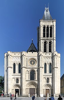 Basilique St Denis façade ouest St Denis Seine St Denis 20.jpg