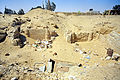 Hof zu unterirdischen Katakomben, Blick nach Westen, Friedhof von el-Bawiti
