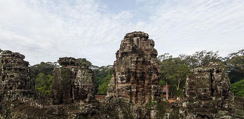 File:Bayon, Angkor Thom, Camboya, 2013-08-16, DD 06.jpg