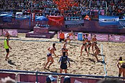 Deutsch: Beachhandball bei den Olympischen Jugendspielen 2018; Tag 3, 10. Oktober 2018; Mädchen, Vorrunde, Gruppe B - Niederlande-Argentinien 2:0 English: Beach handball at the 2018 Summer Youth Olympics at 10 October 2018 – Girls Preliminary Round Group B‎ – Netherlands-Argentina 2:0