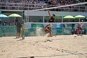 Deutsch: Beachvolleyball bei den Olympischen Jugendspielen 2018; Tag 11, 17. Oktober 2018; Jungen, Spiel um Platz 3 – Argentinien-Ungarn 2:0 (21–15/21–15) English: Beach volleyball at the 2018 Summer Youth Olympics at 17 October 2018 – Bronze Medal Match – Argentina-Hungary 2:0 (21–15/21–15)