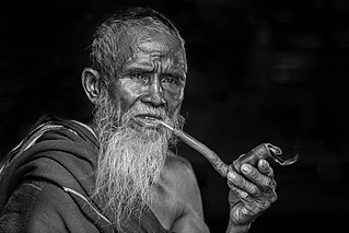 <span class="mw-page-title-main">Pipe smoking</span> Tasting or inhaling smoke from a pipe