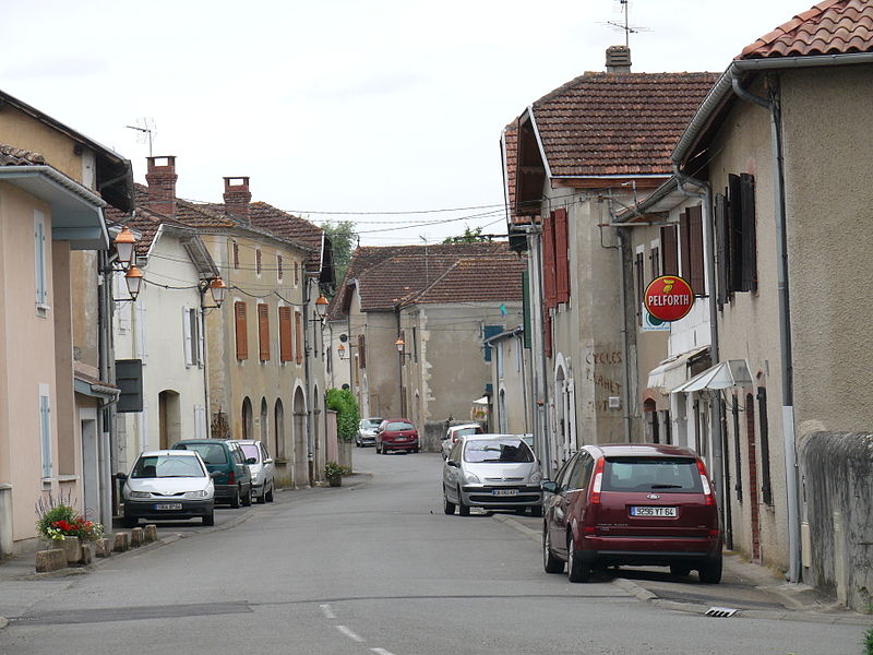 File:Bellocq - Village - 3.jpg