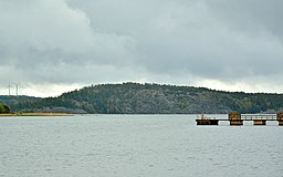 Bläsan sett från Österhamn. Till vänster syns Råttgrundet.