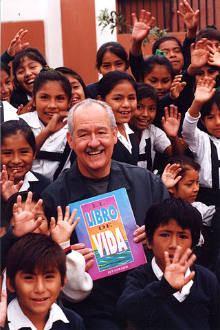 <span class="mw-page-title-main">Bob Hoskins (missionary)</span> American philanthropist