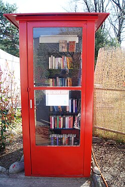 Books to take away or swap in an old Swiss telephone box