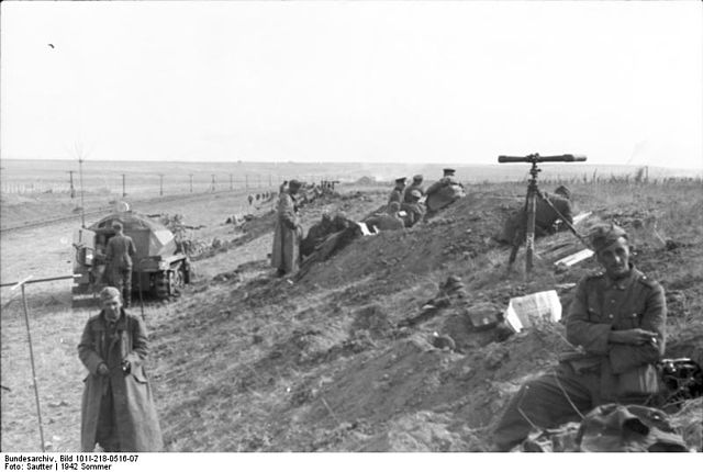 File:Bundesarchiv Bild 101I-218-0516-07, Russland-Süd ...