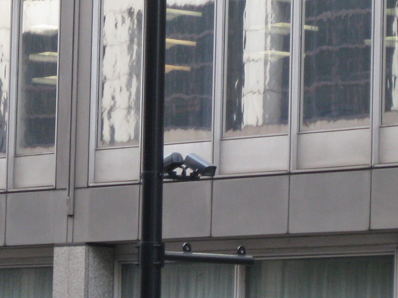 File:CCTV in London 12.jpg