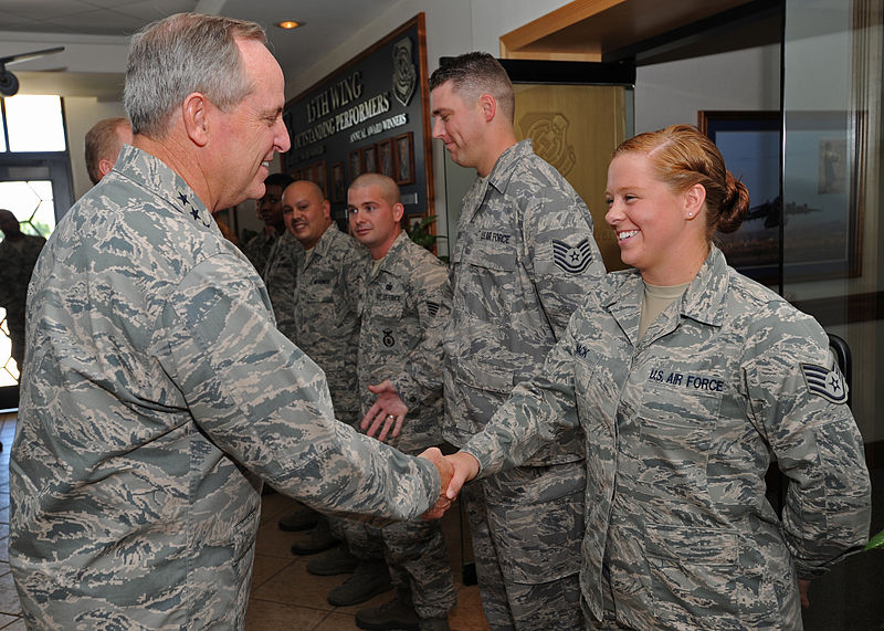 File:CSAF, CMSAF talk key issues with 15th Wing airmen 130819-F-HL283-130.jpg