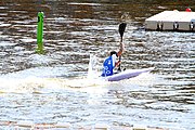 Deutsch: Kanusport bei den Olympischen Jugendspielen 2018; Tag 10, 16. Oktober 2018; Finale Jungen Einer-Kajak-Slalom: Lan Tominc (Slowenien, Gold) - Guan Changheng (China, Silber) - Tom Bouchardon (Frankreich, Bronze) English: Canoeing at the 2018 Summer Youth Olympics at 16 October 2018 – Boys' K1 slalom Gold Medal Race: Lan Tominc (Slovenia, gold) - Guan Changheng (China, silver) - Tom Bouchardon (France, bronze)