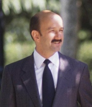 Carlos Salinas de Gortari in 1989.jpeg