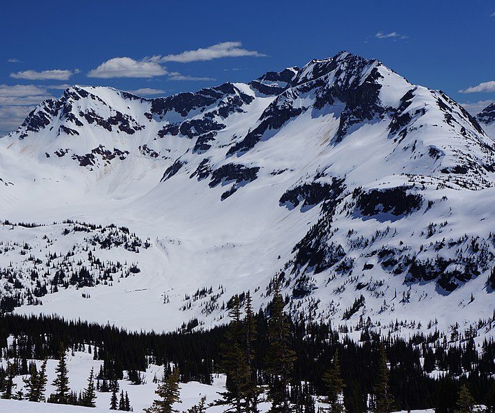 File:Chiwawa Mountain.jpg