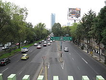 A portion of the Circuito Interior, Jose Vasconcelos Avenue between Colonia Condesa and Colonia San Miguel Chapultepec, looking east in Mexico City. CircuitoInteriorVasconcelosDF.JPG