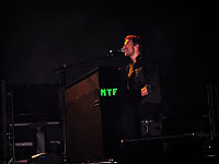 Coldplay (Will Champion) at Beacon Theatre Playing Viva La…