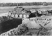 Czołg niemiecki na froncie pod Rżewem (2-920)