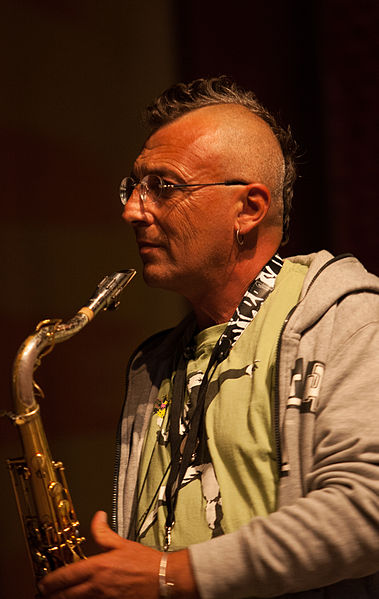 File:Daniele Sepe-4.jpg